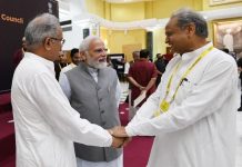 पूरे देश के CM पहुुंचे थे, सभी के सामने PM मोदी बोले- गोधन न्याय किसानों के लिए अच्छी योजना