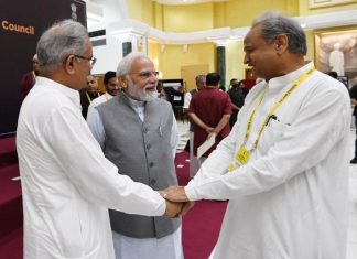 पूरे देश के CM पहुुंचे थे, सभी के सामने PM मोदी बोले- गोधन न्याय किसानों के लिए अच्छी योजना