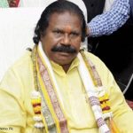 अकेले धरने पर बैठे वरिष्ठ नेता नंद कुमार साय, तो क्या भाजपा में आदिवासी नेताओं की कद्र नहीं !