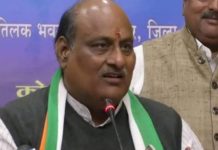 मंत्री जयसिंह अग्रवाल ने अफसरों से कहा- घूसखोरी करने आया है क्या, मच गया बवाल