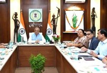 तैयारी बजट सत्र की: मुख्यमंत्री भूपेश बघेल ने ली पांच मंत्रियों के विभागों की बैठक, समीक्षा की