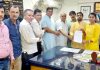 रायपुर में आरआरएस प्रमुख मोहन भागवत की शिकायत, ब्राह्मण समाज ने SP के नाम खत सौंपा