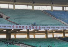 रायपुर के क्रिकेट स्टेडियम में बॉलीवुड एक्टर रितेश देशमुख, सोहेल खान और साउथ के दिग्गज सितारे, मगर कुर्सियां खाली