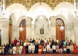 91 पद्म श्री, 6 पद्म विभूषण और 9 पद्म भूषण, 106 हस्तियों को राष्ट्रपति ने किया सम्मानित