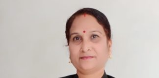 टीचर के सिर से गुजर गया ट्रक, प्रदेश के इस शहर में हुआ दर्दनाक हादसा