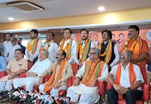 बड़ी खबर: अनुज शर्मा, पद्मश्री बारले, पूर्व आईएएस भी भाजपा में हुए शामिल