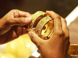 सोने और चांदी पर भारत सरकार ने बढ़ाया आयात शुल्क….6 से बढ़ाकर किया 15 फीसदी….. पीएम मोदी की अपील के बाद लिया गया फैसला…. अब सोना और होगा महंगा…. बुलियन की तस्करी भी बढ़ने की संभावना……