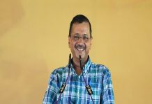 CG में फ्री बिजली, इलाज और शिक्षा का दावा, केजरीवाल ने पूछा फ्री की रेवड़ी चाहिए कि नहीं..