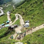 केदारनाथ में भारी बारिश से तबाही, 13 लोग लापता, यात्रा रोकी गई