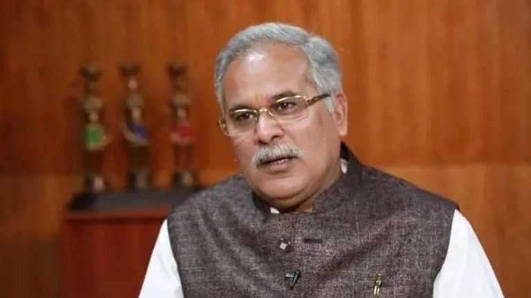 रायपुर बिग ब्रेकिंग: सीएम भूपेश बघेल राज्यपाल को आज सौपेंगे इस्तीफा! रायपुर बिग ब्रेकिंग: सीएम भूपेश बघेल राज्यपाल को आज सौपेंगे इस्तीफा!