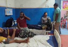 CRPF के 11 जवान घायल, चुनावी ड्यूटी में जाते समय बस पलटने से हुआ हादसा