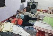 विकास उपाध्याय मंदिर में बिता रहे रात, अब रायपुर लोकसभा में चलवाएंगे रथ