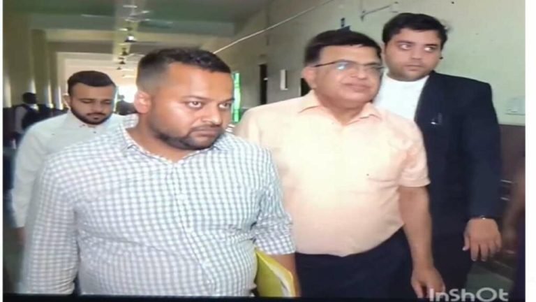टुटेजा नहीं छूटेगा…कोर्ट ने क्या दिए निर्देश, खुश हो गए ED के अधिकारी, पढ़ें इस रिपाेर्ट में टुटेजा नहीं छूटेगा…कोर्ट ने क्या दिए निर्देश, खुश हो गए ED के अधिकारी, पढ़ें इस रिपाेर्ट में