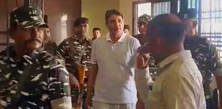 योगी की पुलिस पहुंची छत्तीसगढ़, शराब घोटाला आरोपियों को ले जाने आई ?