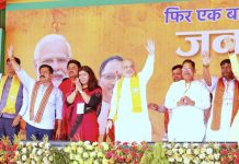 कोरबा में अमित शाह ने कहा- हम नक्सलवाद को जड़ से खत्म कर देंगे, नरेन्द्र मोदी को प्रधानमंत्री बनाए