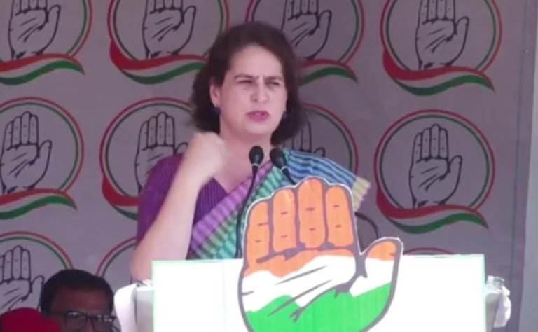 प्रियंका गांधी पहुंची छत्तीसगढ़: ज्योत्सना महंत के पक्ष में कर रही प्रचार, देखिए लाइव