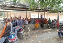 9 गांव के लोगों ने किया चुनाव का बहिष्कार, जमीन के बदले नहीं मिला मुआवजा