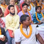 सीएम विष्णुदेव साय के जनदर्शन कार्यक्रम में शामिल होने पहुंचे लोग, पुष्पमाला से हुआ स्वागत