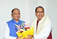 केंद्रीय कृषि मंत्री शिवराज सिंह चौहान से सीएम विष्णुदेव साय ने की मुलाकात