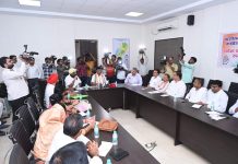 कांग्रेस की बैठक का आज दूसरा दिन, उपचुनाव को लेकर बनेगी रणनीति