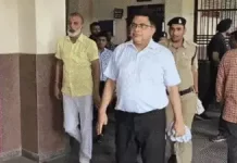 शराब घोटाला मामले में निलंबित IAS अनिल टुटेजा को भी ले गई यूपी STF