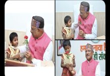 छोटी बच्ची गुलाब लेकर पहुंची CM हाउस कहा थैंक यू अंकल… वजह दिल छू लेगी
