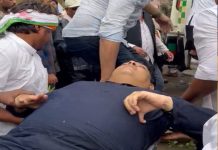 रायपुर में कांग्रेसियों पर पुलिस ने चलाई वाटर कैनन, महापौर ढेबर हुए घायल, गिरे सड़क पर