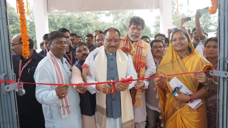 सीएम विष्णुदेव साय ने जगदलपुर को दी करोड़ाें रुपए के विकास कार्यों की सौगात