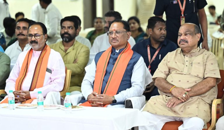 मुख्यमंत्री विष्णु देव साय ने सुनी ‘मन की बात’ कार्यक्रम की 126वीं कड़ी