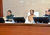 कलेक्टर एसपी कॉन्फ्रेंस में सीएम के सख्त रहे तेवर, दो दिन की बैठक के बाद कलेक्टर और एसपी को दो टूक निर्देश…एसी चैम्बर से बाहर निकलकर जमीन पर करें काम…सफाई, कानून और सूखे नशे को रोकने में नाकाम अफसरों पर नाराज हुए सीएम…..कल से हर जिले मे कलेक्टर एसपी दिख सकते है सड़क पर