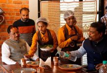 नक्सल हिंसा छोड़कर पंडुम कैफे में काम करके आजीविका कमा रहे बस्तर के लोग….. सीएम साय ने जगदलपुर में आज कैफे का किया शुभारंभ….