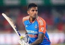 फरवरी में भारत में होने वाले T 20 विश्व कप के लिये भारतीय क्रिकेट टीम का हुआ ऐलान…. सूर्य कुमार यादव कप्तान और अक्षर पटेल होंगे उपकप्तान….शुभमन गिल टीम से बाहर…..