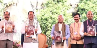 दुष्यंत कुमार और अटल बिहारी बाजपेई की कविताओं से शुरू हुआ रायपुर साहित्य महोत्सव….120 से अधिक साहित्यकार उत्सव में शामिल…. संडे शाम तक लिखने पढ़ने वालों का पुरखौती मुक्तांगन में लगेगा मेला…..