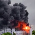 बंगाल में सरकारी इमारत में लगी आग….4 हजार EVM जलकर खाक….. हाल के बंगाल चुनाव में कुछ सीटों पर इन्हीं evm का वोटिंग और काउंटिंग में हुआ था इस्तेमाल…..