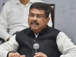 देश के शिक्षा मंत्री धर्मेंद्र प्रधान ने दिया इस्तीफा…..NEET पेपर लीक मसले पर जंतर मंतर पर आंदोलन कर रहे छात्रों के अगले मूवमेंट पर अब सबकी नजर….. हस्ताक्षर में पढ़े शिक्षा मंत्री के इस्तीफे की एक एक लाइन……