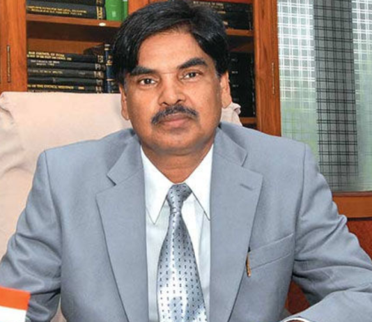 बार काउंसिल ऑफ इंडिया के अध्यक्ष मनन मिश्रा के कार्यकाल को लेकर सुप्रीम कोर्ट में याचिका दायर….. उनके कामकाज पर भी कई सवाल…..2014 से बार के अध्यक्ष हैं मनन…..